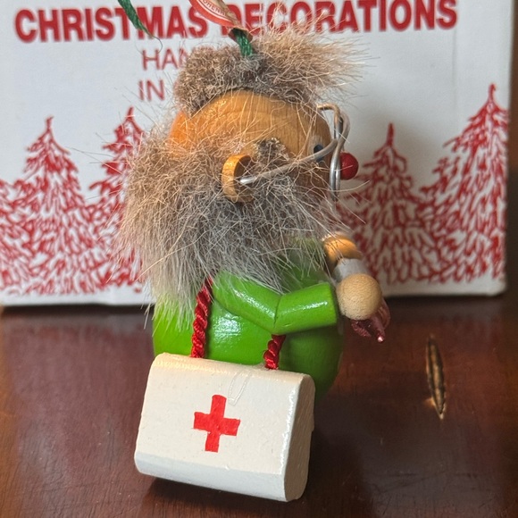 Vintage Steinbach German Wood Christmas Ornament DoctorWith Bag with Box - Picture 3 of 7